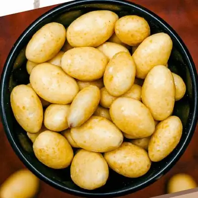 Almond Caramel Chocodip from AMRG Khari Baoli Wale
