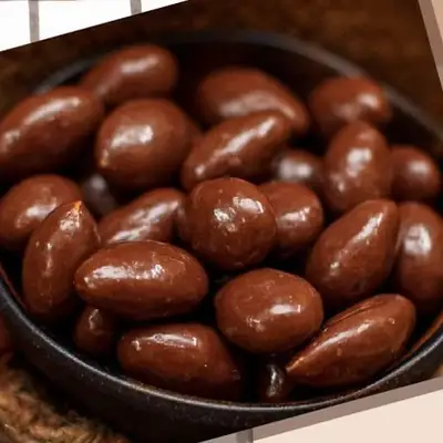 Almond Chocodip from AMRG Khari Baoli Wale
