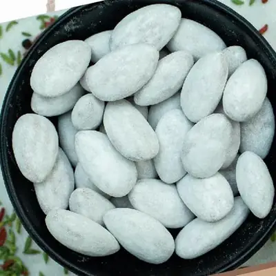 Almond Paan
