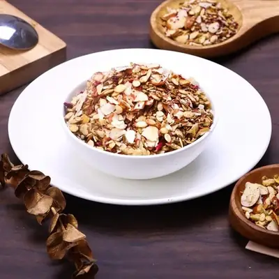 Almond Petal Mix from AMRG Khari Baoli Wale