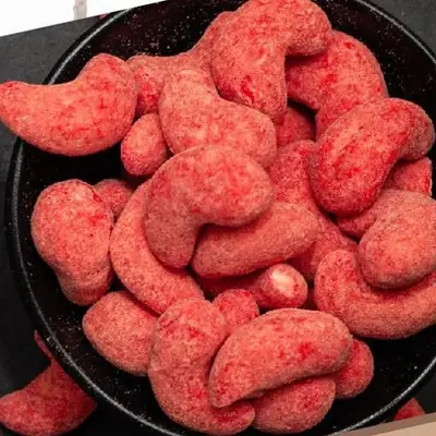 Cashew Strawberry from AMRG Khari Baoli Wale