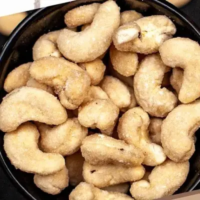 Cashew Sweet & Salt from AMRG Khari Baoli Wale