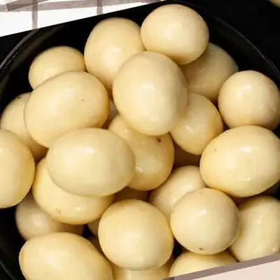 Pineapple Chocodip from AMRG Khari Baoli Wale