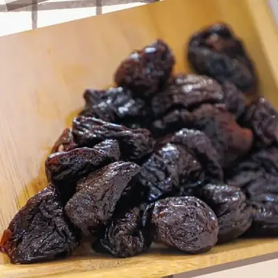 Prunes (New) from AMRG Khari Baoli Wale